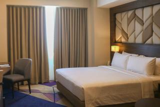Luxent Hotel - Manila - 9