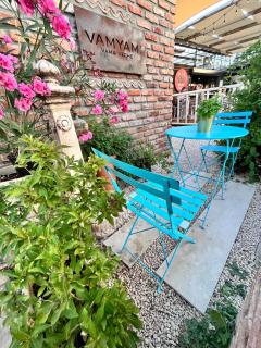 Vamyami Vama Veche - 4