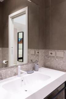 White Home Suite and Rooms - Roma - 1