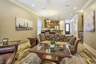 Diamondhead Condo - Marina, Pool Access and Golfing! - Diamondhead - 4