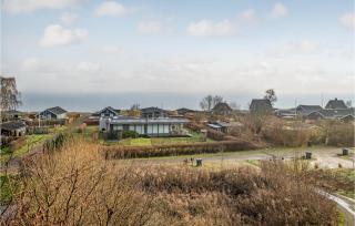 3 Bedroom Stunning Home In Sjølund - 3