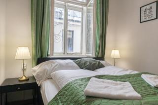 Large 4BR Apt Near Karlsplatz Ideal for Big Groups - Vienna - 8