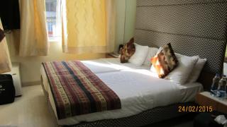 Empire Hotel - Mumbai - 0