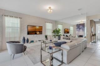 4 Bedrooms 35 Bathrooms Solara 9032 Em - 8