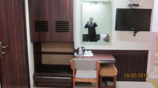 Empire Hotel - Mumbai - 1