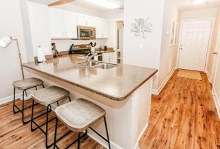 Poolside Condo at Waterside - Mexico Beach - 8