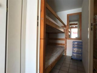 Charmante Villa T1+Cabine+Mezzanine – 4 pers, Terrasse, Parking, Proximité Commerces, Bord de Lac - FR-1-81-53 - Port Leucate - 6
