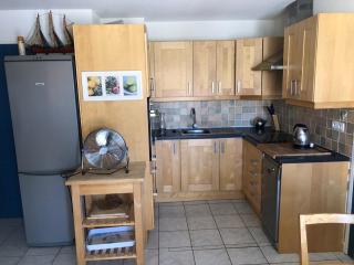 Villa T4 avec Piscine, 3 chambres, jardin, parking privé, proche commerces et plage, 8 couchages - FR-1-81-296 - Le Barcarès - 8