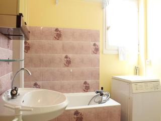 Appartement au cœur du Pouliguen, proche mer, 2 pièces, 4 couchages, parking privé, tout à pied - FR-1-245-32 - Le Pouliguen - 2