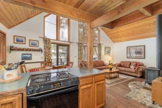 Jack's Cabin by NW Comfy Cabins - 7