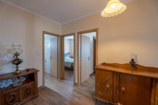 Artemis Traditional House - 3