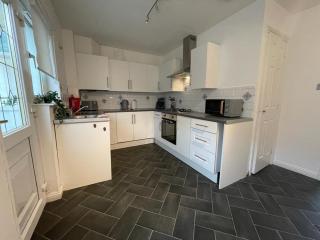 Ferguson House - Airdrie - 5