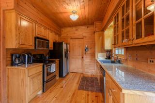 3 Bears Den - Boone - 8