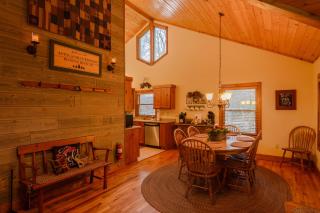 Appalachian Breeze - Blowing Rock - 4