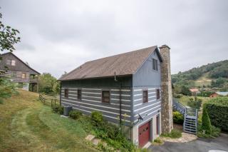 Boots Off Bungalow - Boone - 5
