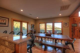 Blackberry Lodge - Blowing Rock - 2