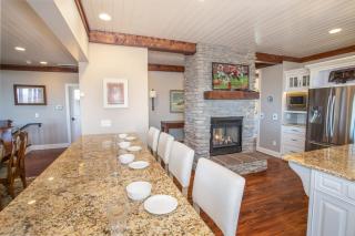 Grandfathered Inn - Boone - 2