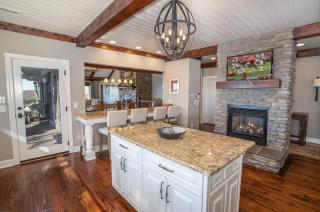 Grandfathered Inn - Boone - 3