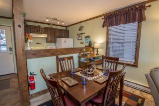Holiday Hideaway - Beech Mountain - 2