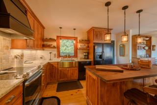 Londonos Paradise - Beech Mountain - 5