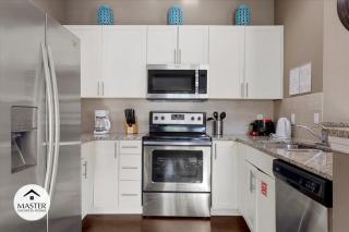 4 Bedrooms 3 Bathrooms West Lucaya 3200 Ol - 1