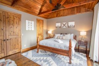 Mountain Laurel Lodge - Blowing Rock - 1