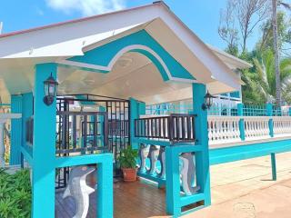 Los Delfines Hotel & Dive Center - Little Corn Island - 0