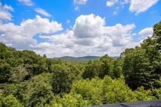 Renaissance Lodge - Blowing Rock - 9