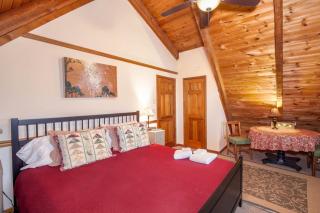 Trailhead Cabin - Boone - 2
