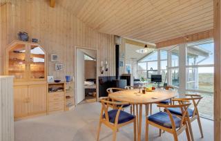 Beautiful Home In Thyholm With Wifi - 6