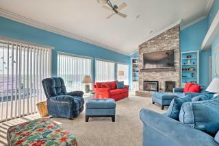Lakefront Livingston Home with Grill and Views! - Blanchard - 0