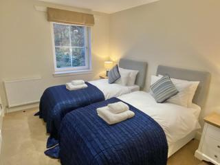 Brodie Cottage - 6