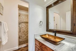 Luxury 3bd/2ba Roseville Home Hot Tub & Game Room - Roseville - 2