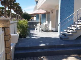 Appartement de 3 Pièces, 6-8 couchages, 2 terrasses, parking privé - Avenue de la Méditerranée - FR-1-326-479 - Marseillan - 2
