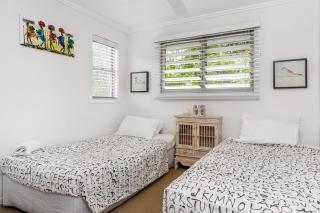 Browning Street Sea Drift - Byron Bay - 1