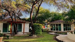 Hotel Los Lirios - 1