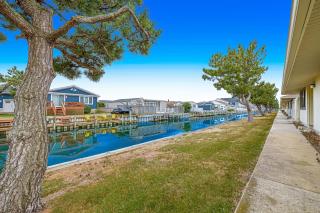 Beach Club Condo - 9