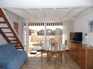 Duplex climatisé avec 2 chambres, grande terrasse et parking privé - FR-1-326-611 - Marseillan - 8