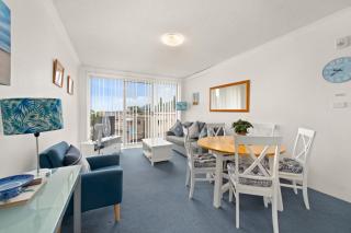 Bella Vista Unit 20 19 Shoal Bay Road - Shoal Bay - 9