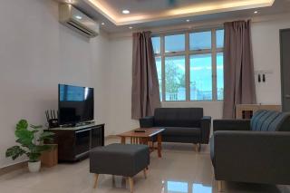 Desaru Nova Guest House with BBQ and Near Tanjung Balau Beach - Bandar Penawar - 0