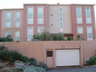 Spacieux T2 avec Loggia à 800m de la Plage, Parking et Forfait Ménage Inclus - Bormes-les-Mimosas - FR-1-610-12 - Bormes-les-Mimosas - 1