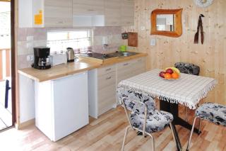 Cottage by the lake in Wiselka near the sea - 9