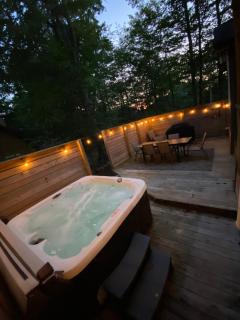 Beautiful Mount Pocono Chalet with Hot Tub!! - Tobyhanna - 8