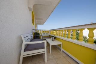 Apartments Meri - Banjol - 8