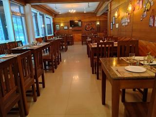 Chocolate Inn Rainforest Resort & Spa - Jalpāiguri - 4