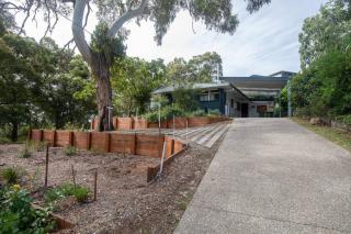 Allamanda Cottage - close to beach - pet friendly - Point Lookout - 9