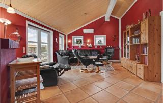 4 Bedroom Awesome Home In Egernsund - Egernsund - 8
