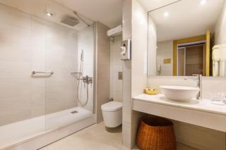 Grand Hotel Ontur Cesme - 9