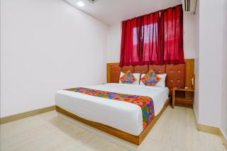FabExpress Diamond - Nr BKC - Bombay - 5