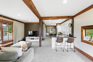 The Olde Store - Hunua Holiday Home - 8